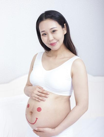 哈萨克斯坦试管婴儿_试管婴儿费用代价_试管婴儿身体伤害经历